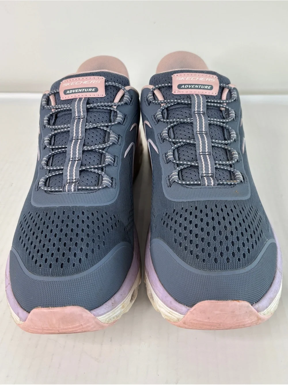 Skechers Womens Shoe Size 9.5 Slip Ins Gray Pink Glide Step Memory Foam Sneakers